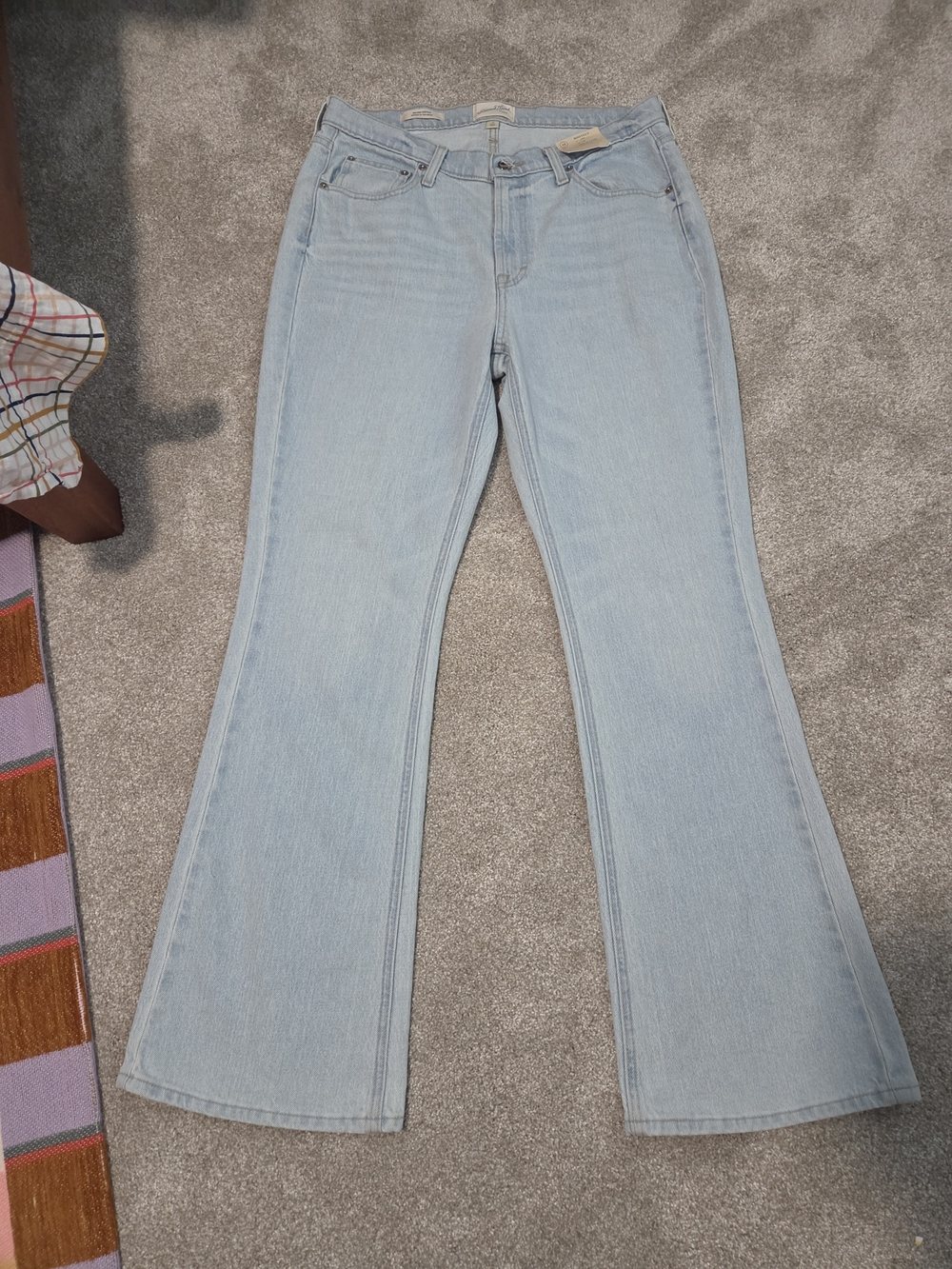 Universal Thread Light Blue Mid Rise Boot Cut Jeans
